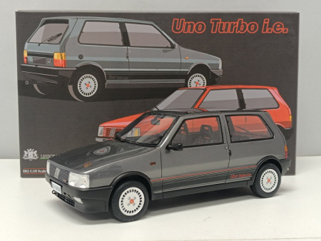 Fiat Uno Turbo i.e. 1987 Grigio met. - Laudoracing 1:18 Usato 
